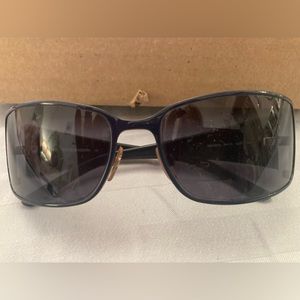 Dolce Gabanna logo sunglasses